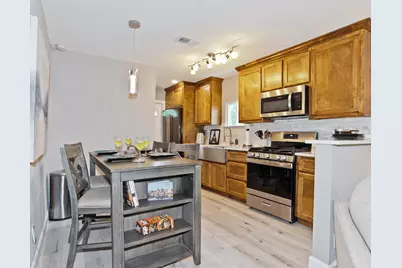 1810 Shaw Street, Dallas, TX 75212 - Photo 1