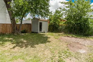 1810 Shaw St, Dallas, TX 75212 - Photo 39