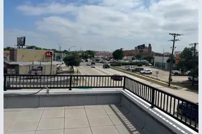 3015 Bryant Irvin Road N #205, Fort Worth, TX 76107 - Photo 5