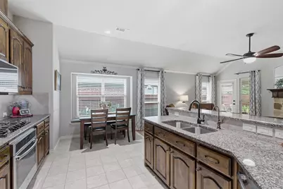 712 Mist Flower Drive, Little Elm, TX 75068 - Photo 15