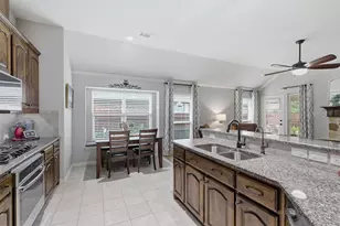 712 Mist Flower Dr, Little Elm, TX 75068 - Photo 15