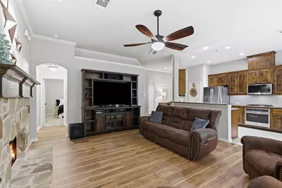 712 Mist Flower Drive, Little Elm, TX 75068 - Photo 7