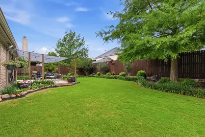712 Mist Flower Drive, Little Elm, TX 75068 - Photo 3