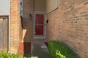 2012 Via Corona, Carrollton, TX 75006 - Photo 3