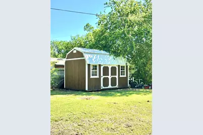 209 Laurel Drive, Winters, TX 79567 - Photo 21