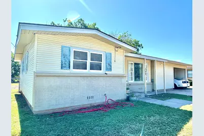 209 Laurel Drive, Winters, TX 79567 - Photo 3