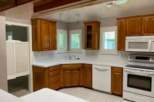 5969 River Bend Dr, Benbrook, TX 76132 - Photo 9