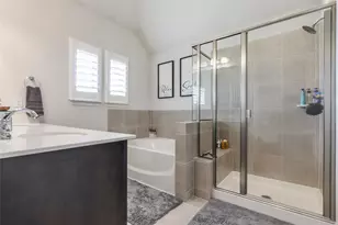 2513 Gramercy Park Dr, Flower Mound, TX 75028 - Photo 31