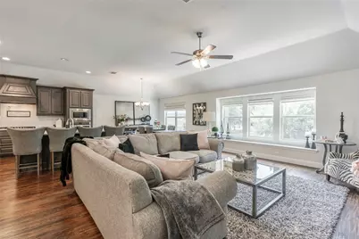 2513 Gramercy Park Drive, Flower Mound, TX 75028 - Photo 19