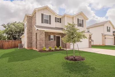121 Kylie Street, Cleburne, TX 76031 - Photo 3