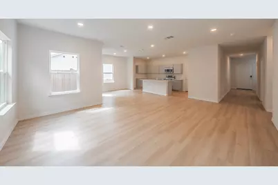 121 Kylie Street, Cleburne, TX 76031 - Photo 5