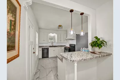 7521 Pawnee Trail, Lake Worth, TX 76135 - Photo 9
