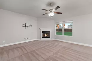 3733 Cecelia Ln, Forest Hill, TX 76140 - Photo 9