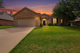 410 Charlie Way, Weatherford, TX 76087 - Photo 25