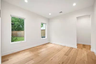 8730 Rexford Drive, Dallas, TX 75209 - Photo 7