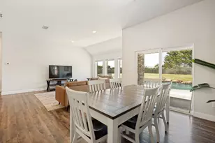 524 E Carol St, Pilot Point, TX 76258 - Photo 15
