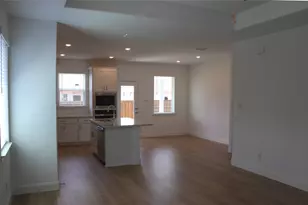 1413 Mustang Cyn Dr, Fort Worth, TX 76052 - Photo 9
