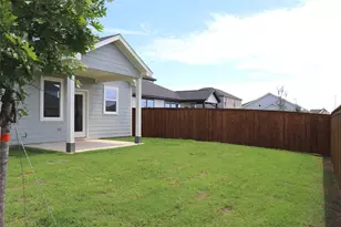 1413 Mustang Cyn Dr, Fort Worth, TX 76052 - Photo 3