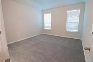 535 Hilllcrest Circle, Justin, TX 76247 - Photo 7