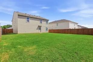 853 Eagles Nest Dr, Cleburne, TX 76031 - Photo 27