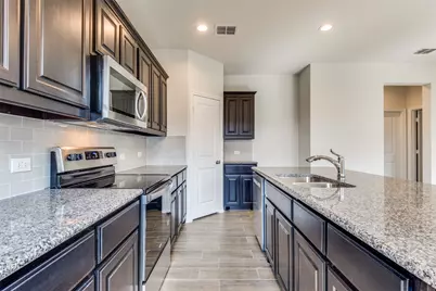 717 Presidio Street, Aubrey, TX 76227 - Photo 5