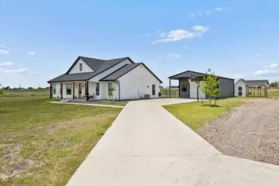 9224 County Road 592, Nevada, TX 75173 - Photo 11