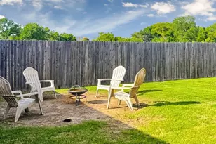 329 Wolf Mountain Ln, Fort Worth, TX 76140 - Photo 33