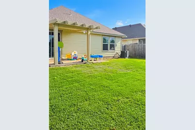 329 Wolf Mountain Lane, Fort Worth, TX 76140 - Photo 31