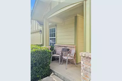 329 Wolf Mountain Lane, Fort Worth, TX 76140 - Photo 3
