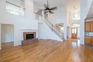 2318 Balleybrooke Dr, Lewisville, TX 75077 - Photo 9