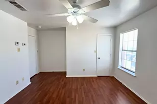 807 W Walnut St, Celina, TX 75009 - Photo 9