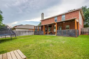 1956 Lariat Dr, Fort Worth, TX 76247 - Photo 3