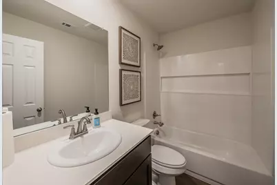 440 Rose Avenue, Cleburne, TX 76033 - Photo 9