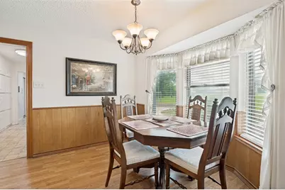 607 N Parkridge Drive, Mansfield, TX 76063 - Photo 9