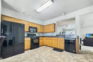 649 Canyon Pl, DeSoto, TX 75115 - Photo 11