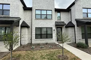 12895 Raven Wy, Farmers Branch, TX 75234 - Photo 1