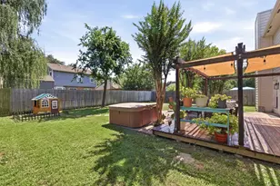1229 Oxford Ln, Grapevine, TX 76051 - Photo 13