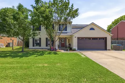 1229 Oxford Lane, Grapevine, TX 76051 - Photo 1