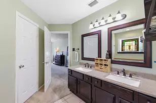 1229 Oxford Ln, Grapevine, TX 76051 - Photo 27