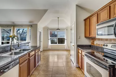 4621 Saint Francis Avenue, Dallas, TX 75227 - Photo 11