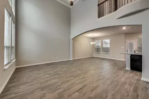 1524 Joy Dr, Carrollton, TX 75007 - Photo 5