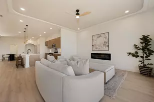 910 Gallant Fox Dr, Dallas, TX 75211 - Photo 7
