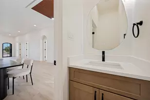 910 Gallant Fox Dr, Dallas, TX 75211 - Photo 13