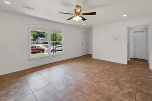 1116 N 45th St, Waco, TX 76710 - Photo 5