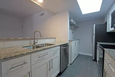 12816 Midway Road #2049, Dallas, TX 75244 - Photo 3