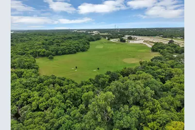 132 Parkwood Court, Azle, TX 76020 - Photo 11