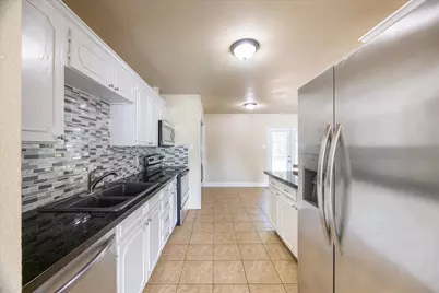 5709 Denise Drive, Haltom City, TX 76148 - Photo 13