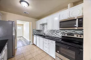 5709 Denise Dr, Haltom City, TX 76148 - Photo 11
