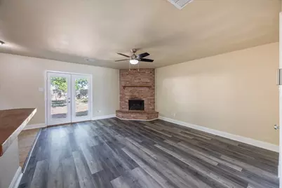 5709 Denise Drive, Haltom City, TX 76148 - Photo 7