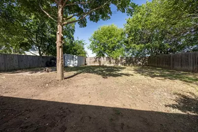 5709 Denise Drive, Haltom City, TX 76148 - Photo 23